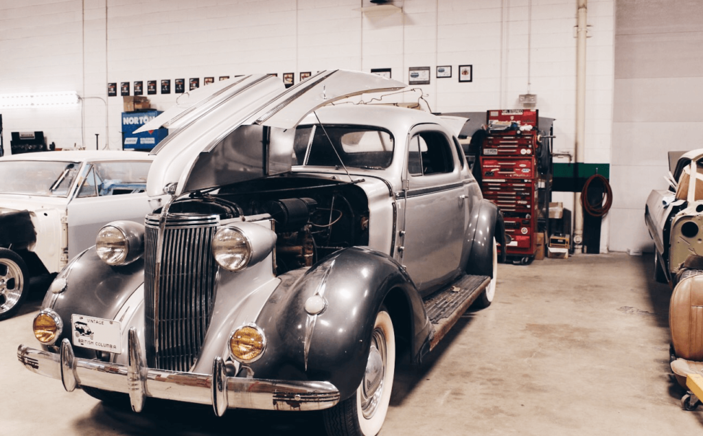 Investing in Vintage Cars and Classic Collectibles